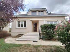 Maison Familiale de 137 m² avec sous-sol à 5 minutes de Chatellerault sur un Terrain de 1530 m²