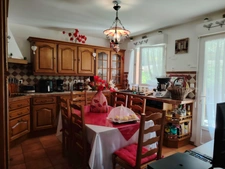 Belle maison avec vue dominante sur la vallée- A 5 minutes de la gare de Poitiers