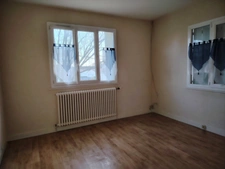 A vendre- Maison spacieuse avec jardin arboré à Fontaine le Comte