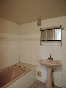 A vendre charmante maison de village située sur la commune Val-de-Comporte Saint Macoux 86400.