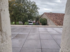 Maison en pierre de 110 m² sur un terrain de 2600 m² commune de Jardres