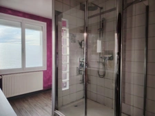 A vendre Grande maison familiale de 167 m² sur un Terrain de 471 m² dans Chatellerault proche des commerces.