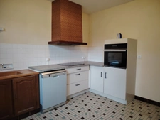 A vendre- Maison spacieuse avec jardin arboré à Fontaine le Comte