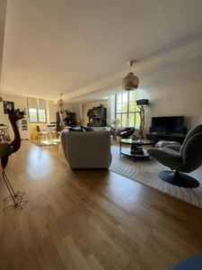 POITIERS- APPARTEMENT DE STANDING DE 128 M²- RESIDENCE DE CARACTERE AVEC ASCENSEUR