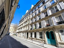 Appartement 65 m2 à vendre à PARIS 9EME ARRONDISSEMENT - CITE TREVISE