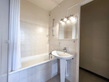 Appartement 2 pièces place de la Boule Nanterre