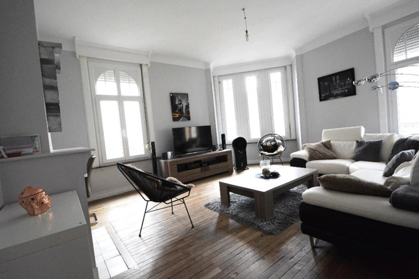 Dpt Nord (59), à louer CAMBRAI appartement T3 de 100 m² 670 € Charges 30 €