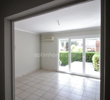 Appartement à louer 3 pièces SANARY SUR MER (83)