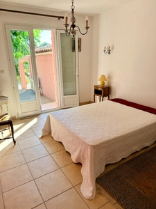  La CADIERE-D'AZUR – Élégante villa de plain-pied dans un environnement d'exception