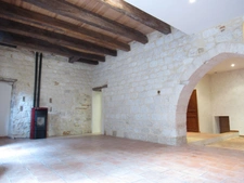MAISON MEDIEVALE DE VILLAGE ENTIEREMENT RENOVEE  DPE B + DEUXIEME PETITE MAISON AVEC ETAGE QUI SERT DE GARAGE 290000€