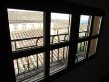 MAISON MEDIEVALE DE VILLAGE ENTIEREMENT RENOVEE  DPE B + DEUXIEME PETITE MAISON AVEC ETAGE QUI SERT DE GARAGE 290000€