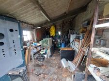ENSEMBLE IMMOBILIER DE 2 MAISONS EN PIERRE  A RENOVER  PLUS UNE GRANGE FERMEE AVEC TOITURE NEUVE SUR PARCELLE AGRICOLE DE 8087M² CARMAUX (81)
