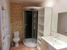 MAISON MEDIEVALE DE VILLAGE ENTIEREMENT RENOVEE  DPE B + DEUXIEME PETITE MAISON AVEC ETAGE QUI SERT DE GARAGE 290000€