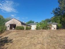 CORPS DE FERME SUR 27 ,3 Hectares