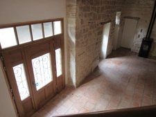MAISON MEDIEVALE DE VILLAGE ENTIEREMENT RENOVEE  DPE B + DEUXIEME PETITE MAISON AVEC ETAGE QUI SERT DE GARAGE 290000€