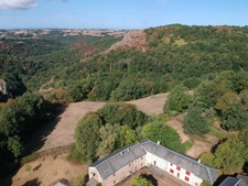 CORPS DE FERME SUR 27 ,3 Hectares