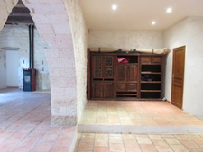 MAISON MEDIEVALE DE VILLAGE ENTIEREMENT RENOVEE  DPE B + DEUXIEME PETITE MAISON AVEC ETAGE QUI SERT DE GARAGE 290000€