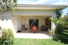 Maison à vendre 4 pièces 109m²  proche de CASTELJALOUX (47) garages, terrain 9800m²