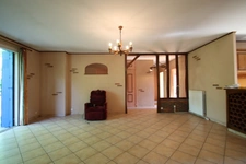 Maison 100m² 3 chambres bureau, à 5mn à pied du centre ville de CASTELJALOUX (47) terrain 2845m²