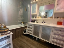 Appartement à vendre 4 pièces MOUGINS (dernier étage)