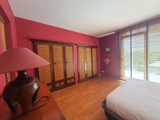 Maison bord de mer à vendre 9 pièces QUIBERON (56) avec piscine.