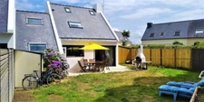 Maison avec jardin , 5 pièces SARZEAU - Quartier St JACQUES (56) - 5 mns à pied de la plage et commerces.