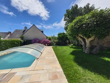 Maison bord de mer à vendre 9 pièces QUIBERON (56) avec piscine.