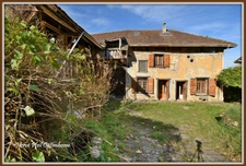 MAISON EN PISE A RENOVER - CHARME CALME ET POTENTIEL A ST PAUL D'IZEAUX