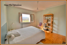 🌅 Vue exceptionnelle – Maison 180m² avec sous-sol & piscine à Bressieux