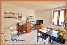 LA CÔTE-SAINT-ANDRÉ – IMMEUBLE DE RAPPORT EN COPROPRIÉTÉ -  4 STUDIOS MEUBLÉS LOUÉS