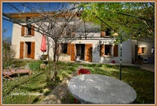 Maison de caractère rénovée de 193 m² + terrain + dépendances – DPE B, fort potentiel 