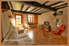 MAISON EN PISE A RENOVER - CHARME CALME ET POTENTIEL A ST PAUL D'IZEAUX