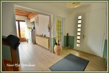 🌅 Vue exceptionnelle – Maison 180m² avec sous-sol & piscine à Bressieux