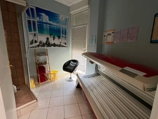 À VENDRE – Fond de Commerce d'un Salon de Coiffure – CAEN QUARTIER MÉMORIAL
