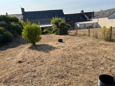 À seulement 5 km de Barneville-Carteret, charmante maison en pierre avec jardin arboré
