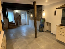 Maison en pierre de caractère – 137 m² – Proche de la Suisse normande