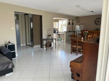 À vendre – Belle maison familiale 6 pièces avec véranda et sous-sol, située à May-sur-Orne