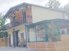 À Vendre – Domaine Touristique & Résidentiel avec Gîtes Insolites en Normandie