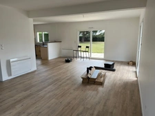  À Vendre – Maison familiale lumineuse à Balleroy (Drôme)