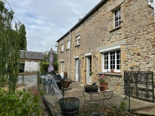 À vendre – Corps de ferme avec habitation, dépendances et terres – Proximité Aunay-sur-Odon (14)