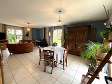 Maison contemporaine 168 m² – 4 chambres – Terrain 1 915 m² – 5 mn d'EVRECY