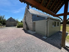 Havre de paix : Maison en pierre rénovée et son verger de 150 pommiers — Rare sur le marché