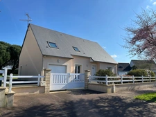 Maison contemporaine lumineuse à 20 kms de ST-LÔ