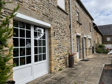 À vendre – Corps de ferme avec habitation, dépendances et terres – Proximité Aunay-sur-Odon (14)