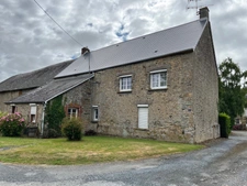 À vendre – Corps de ferme avec habitation, dépendances et terres – Proximité Aunay-sur-Odon (14)