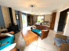 Maison contemporaine 168 m² – 4 chambres – Terrain 1 915 m² – 5 mn d'EVRECY