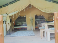 À Vendre – Domaine Touristique & Résidentiel avec Gîtes Insolites en Normandie