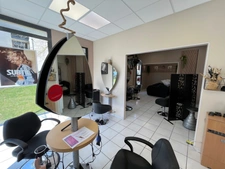À VENDRE – Fond de Commerce d'un Salon de Coiffure – CAEN QUARTIER MÉMORIAL