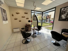 À VENDRE – Fond de Commerce d'un Salon de Coiffure – CAEN QUARTIER MÉMORIAL