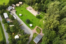À Vendre – Domaine Touristique & Résidentiel avec Gîtes Insolites en Normandie